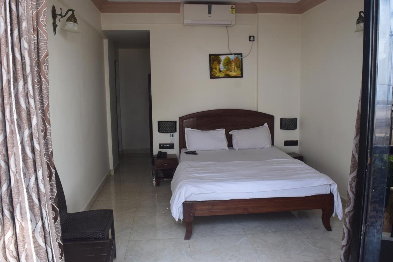 Hotel Murud Marina ภายนอก รูปภาพ